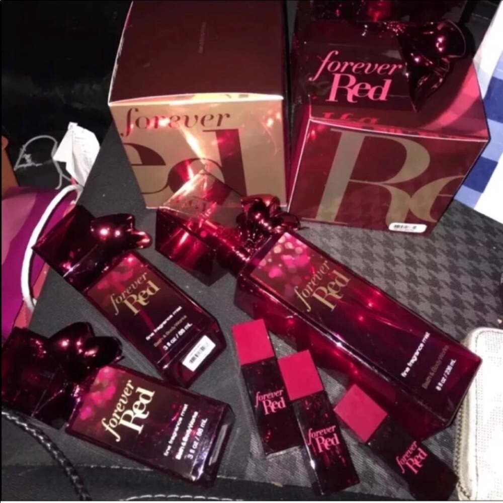Forever red bundle